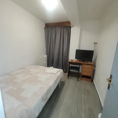 Castilla בית הארחה סרגוסה