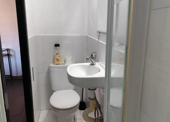 Castilla בית הארחה סרגוסה